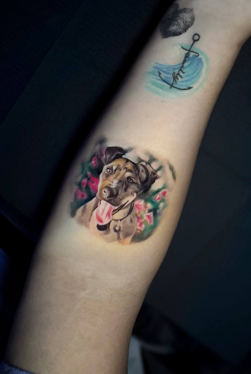 Small color dog portrait tattoo